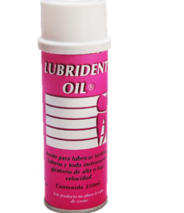Aceites. Aceite lubricante para turbina de pieza de mano de alta velocidad. Aplicador en forma de jeringa. Envase con 2 ml.